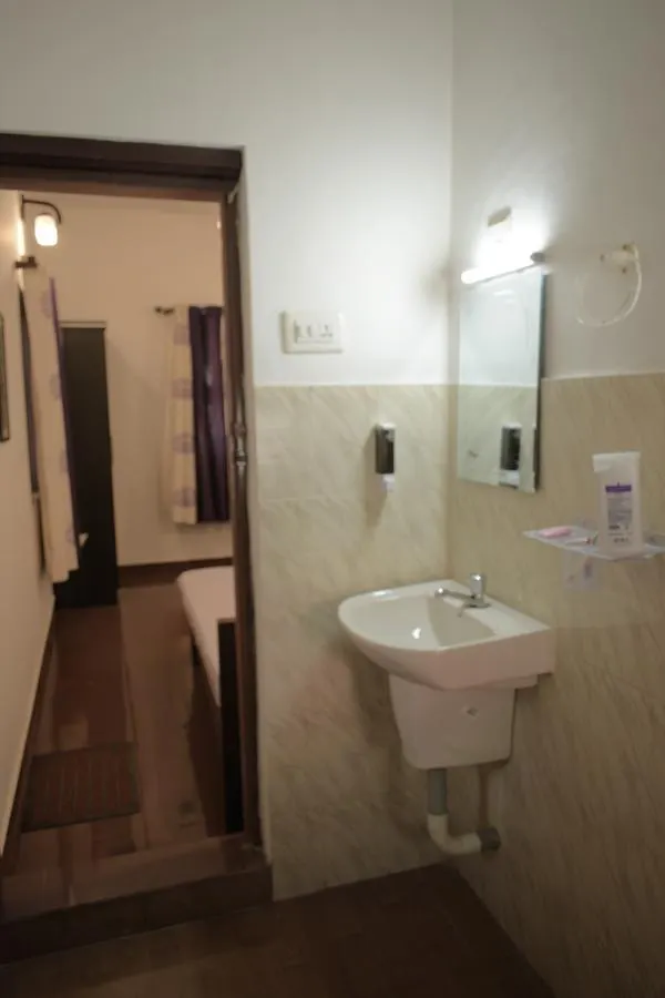 فندق Vretreat Kokkānisseri منتجع